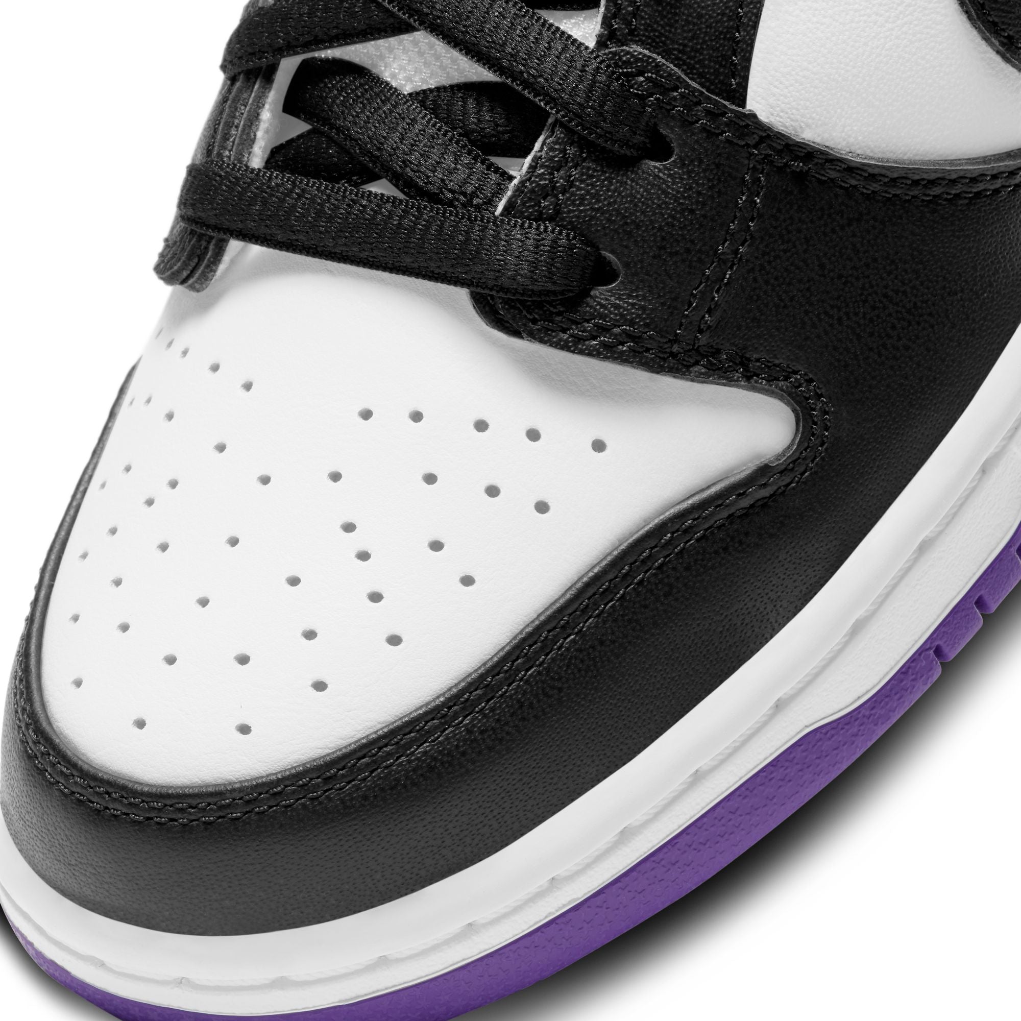 NIKE SB DUNK LOW PRO - COURT PURPLE/BLACK-WHITE-COURT PURPLE