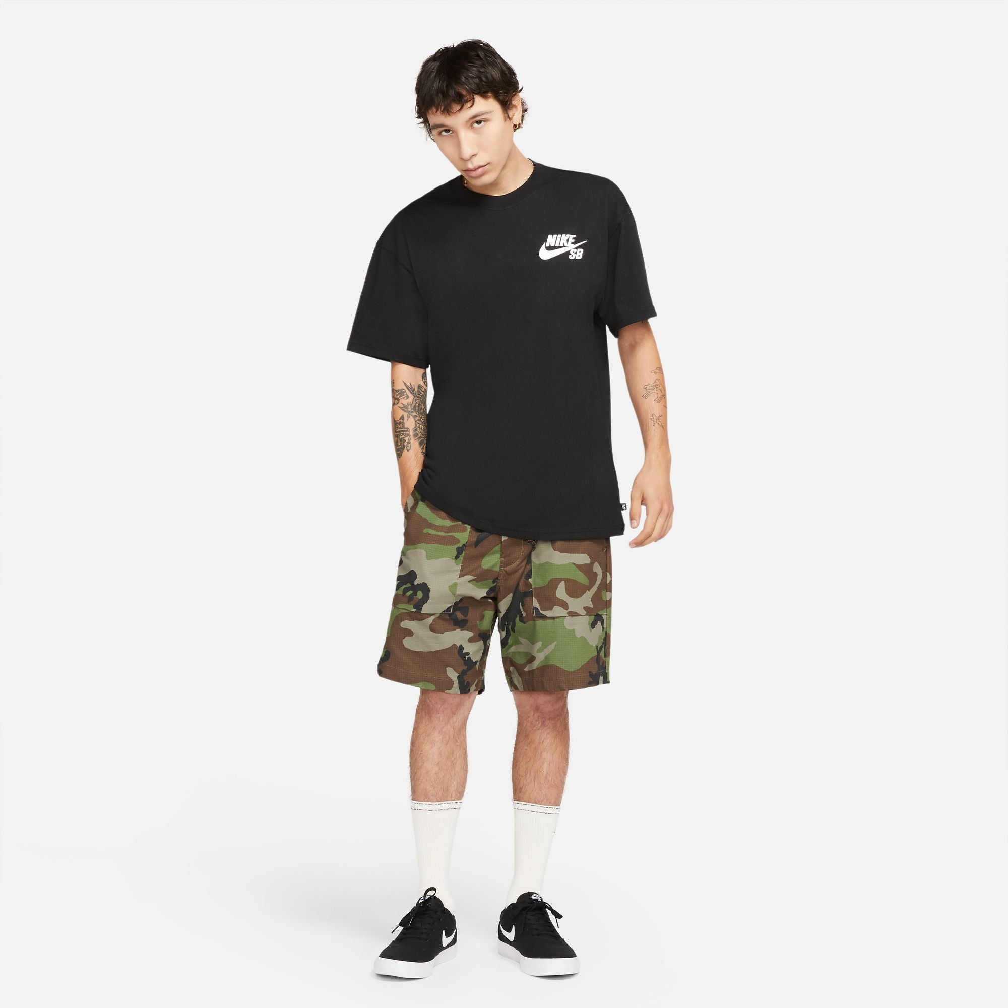 Nike SB Logo Skate T-shirt - Black/White