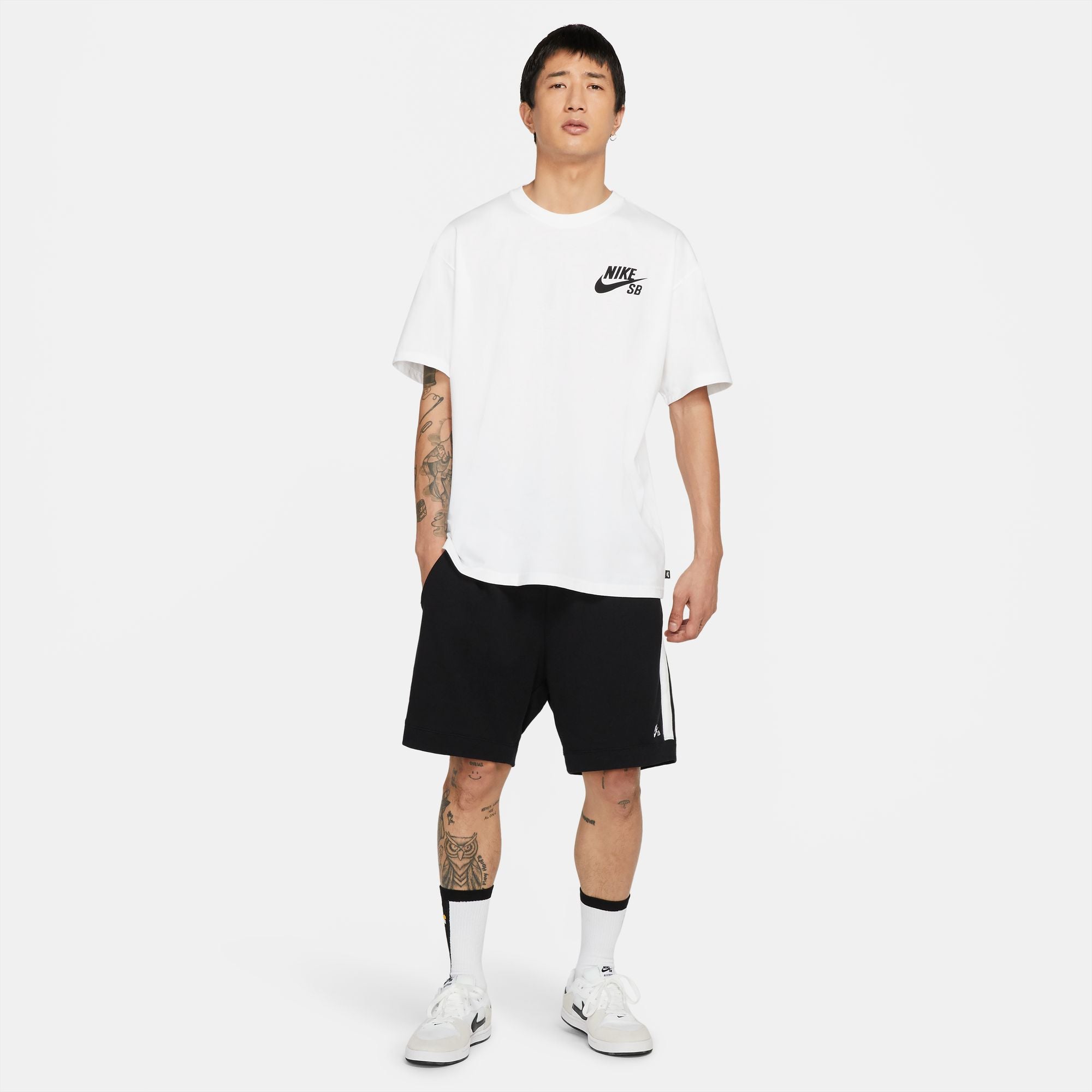 Nike SB Logo Skate T-shirt - White/Black