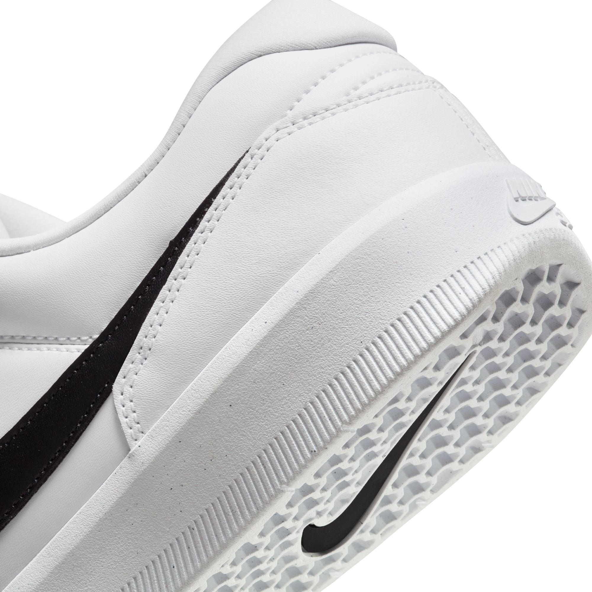 NIKE SB FORCE 58 PREMIUM - WHITE/BLACK-WHITE-WHITE