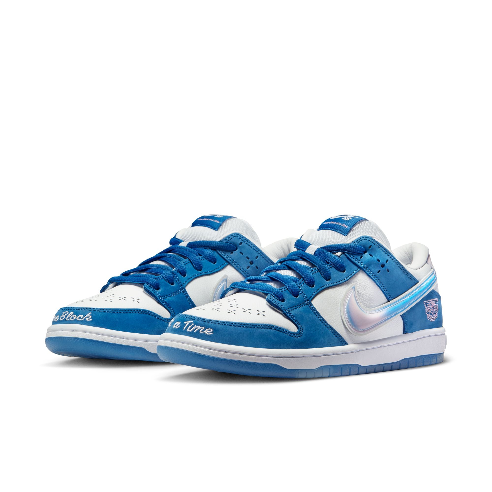 NIKE SB X BORN & RAISED DUNK LOW PRO QS - DEEP ROYAL/WHITE-BLACK