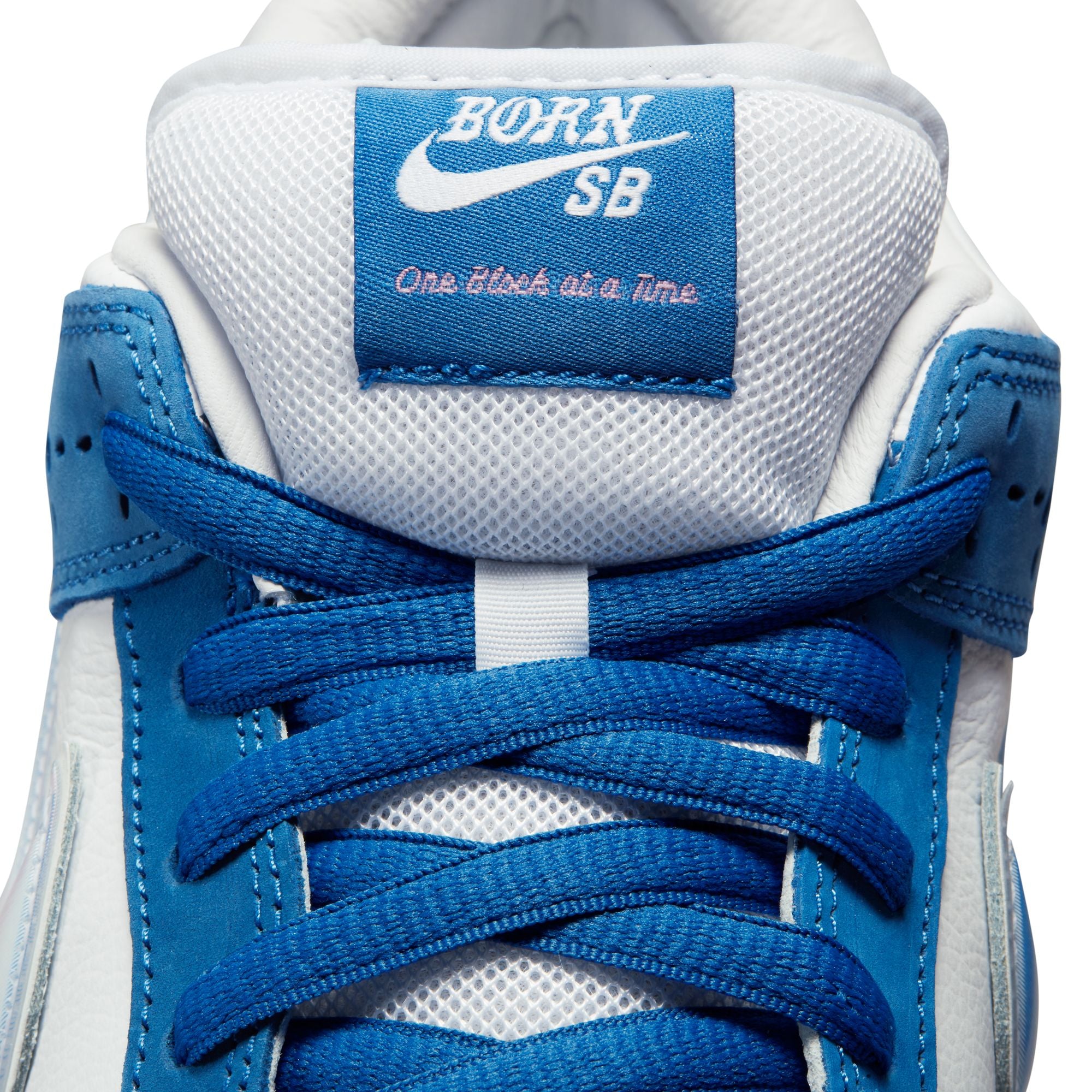 NIKE SB X BORN & RAISED DUNK LOW PRO QS - DEEP ROYAL/WHITE-BLACK