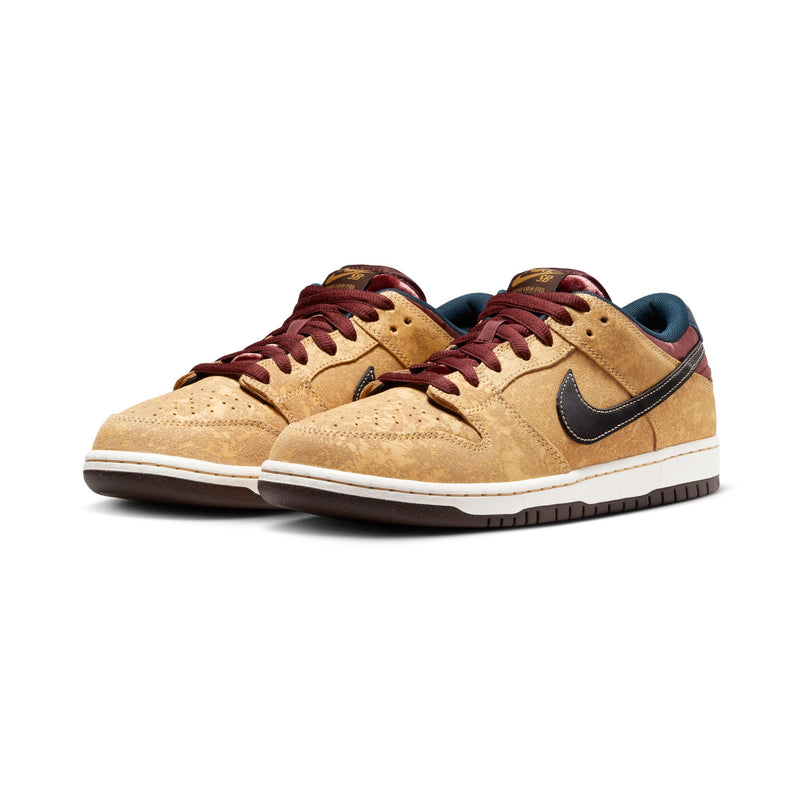 Nike SB Dunk Low Pro - CELESTIAL GOLD/BLACK-DARK TEAM RE