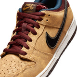 Nike SB Dunk Low Pro - CELESTIAL GOLD/BLACK-DARK TEAM RE