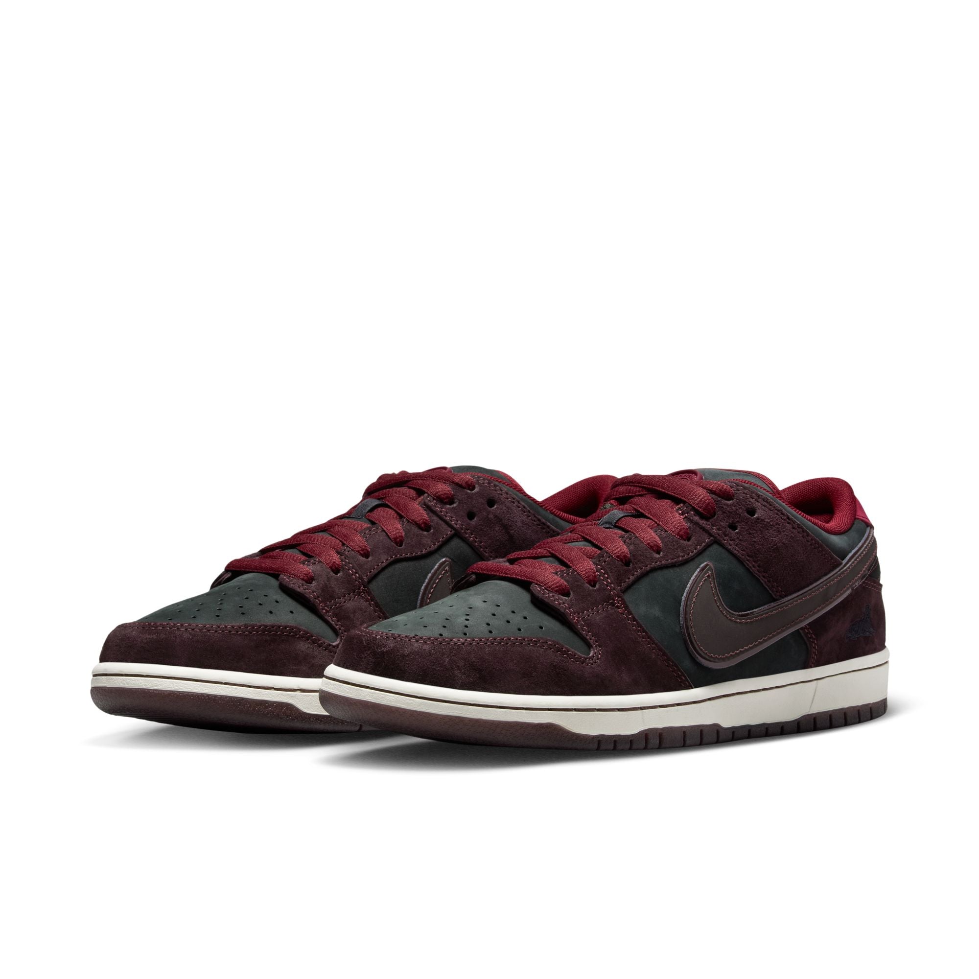 Nike SB Dunk Low Pro Quickstrike - MAHOGANY/DARK BEETROOT-TEAM RED-SAIL