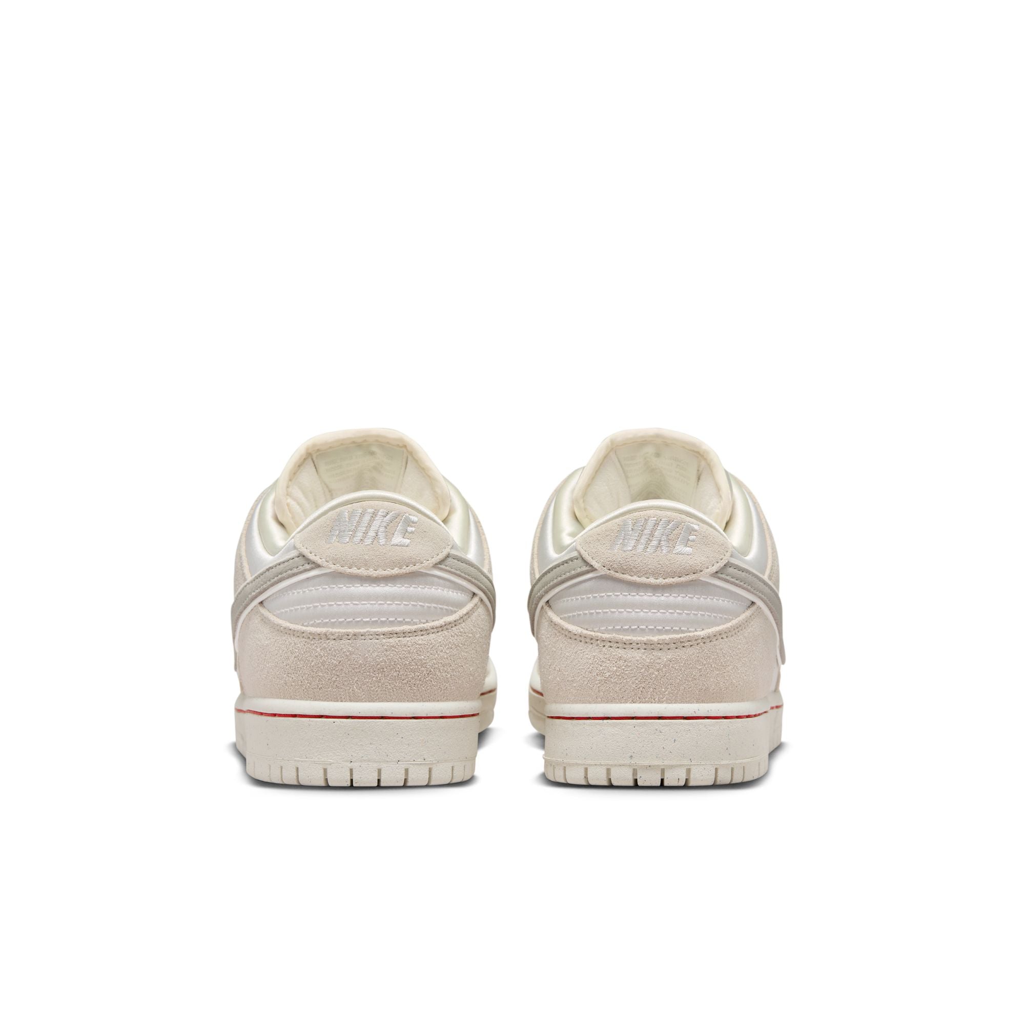 NIKE SB DUNK LOW PREMIUM - COCONUT MILK/LIGHT BONE-PHANTOM