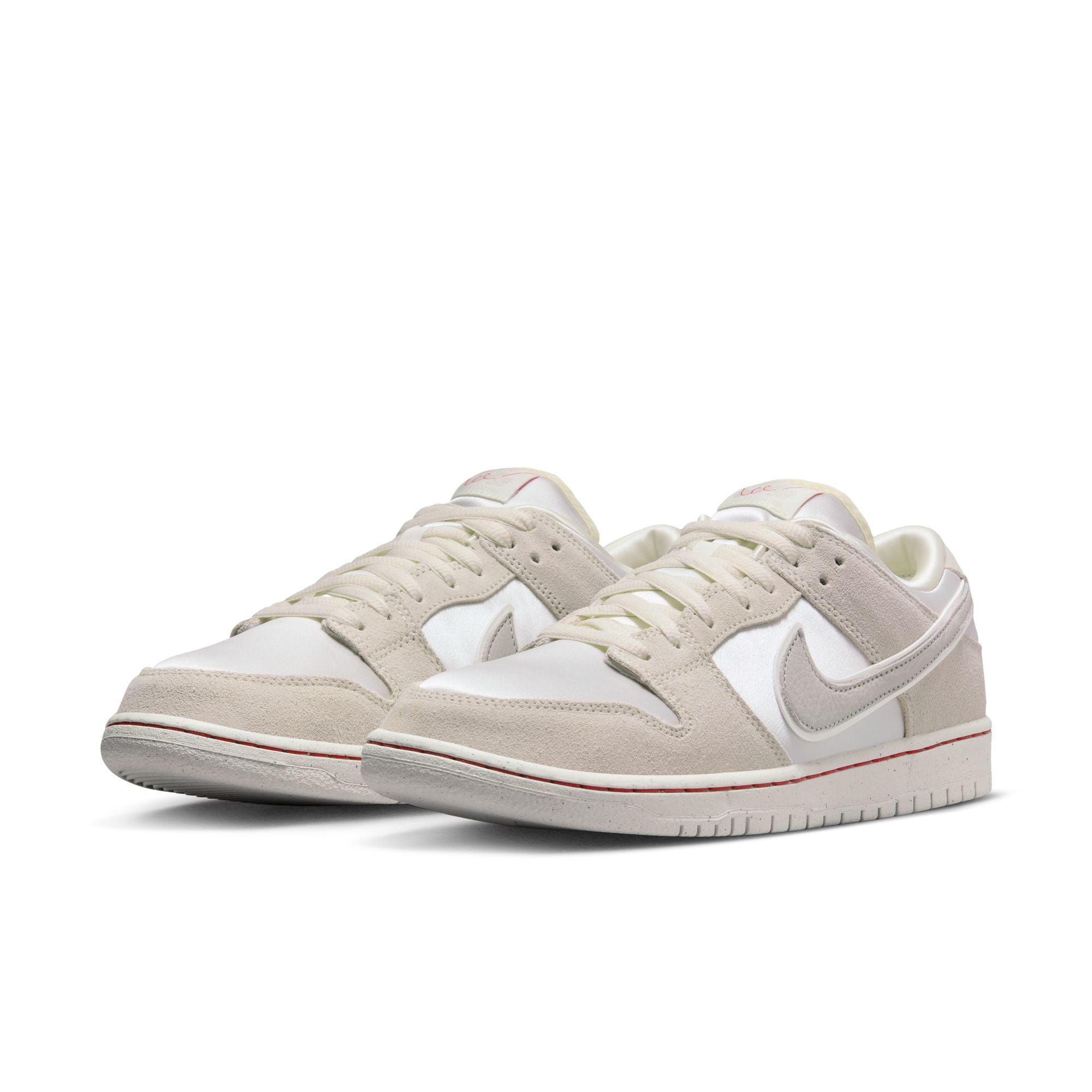 NIKE SB DUNK LOW PREMIUM - COCONUT MILK/LIGHT BONE-PHANTOM