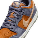 NIKE SB DUNK LOW PRO - LIGHT CARBON MONARCH