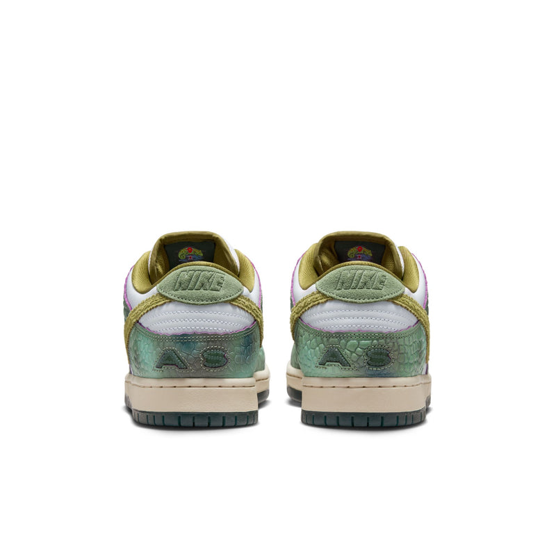 Nike SB Dunk Low Pro - Oil Green/Desert Moss-White