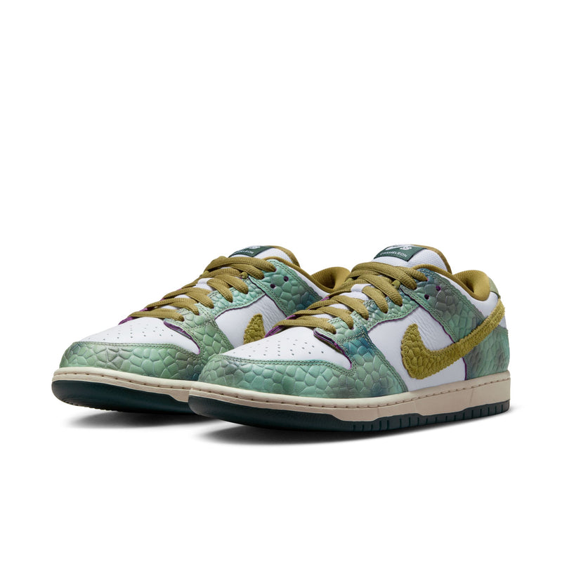 Nike SB Dunk Low Pro - Oil Green/Desert Moss-White