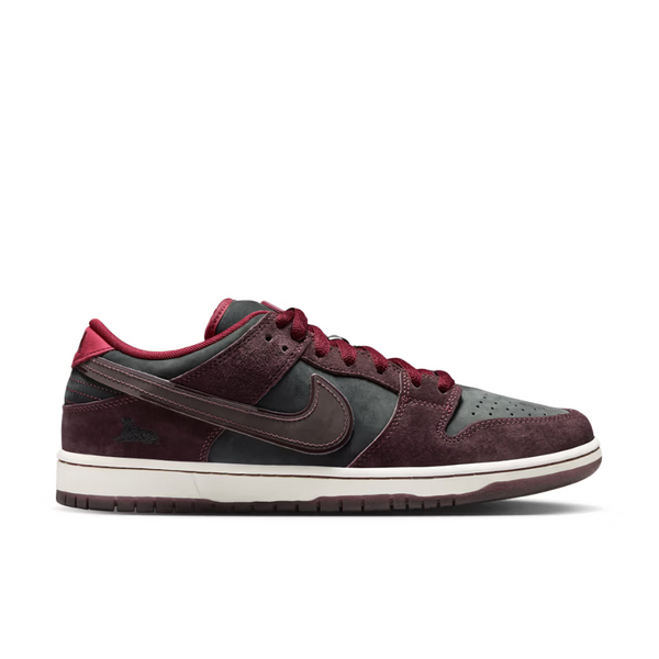 Nike SB Dunk Low Pro Quickstrike - MAHOGANY/DARK BEETROOT-TEAM RED-SAIL