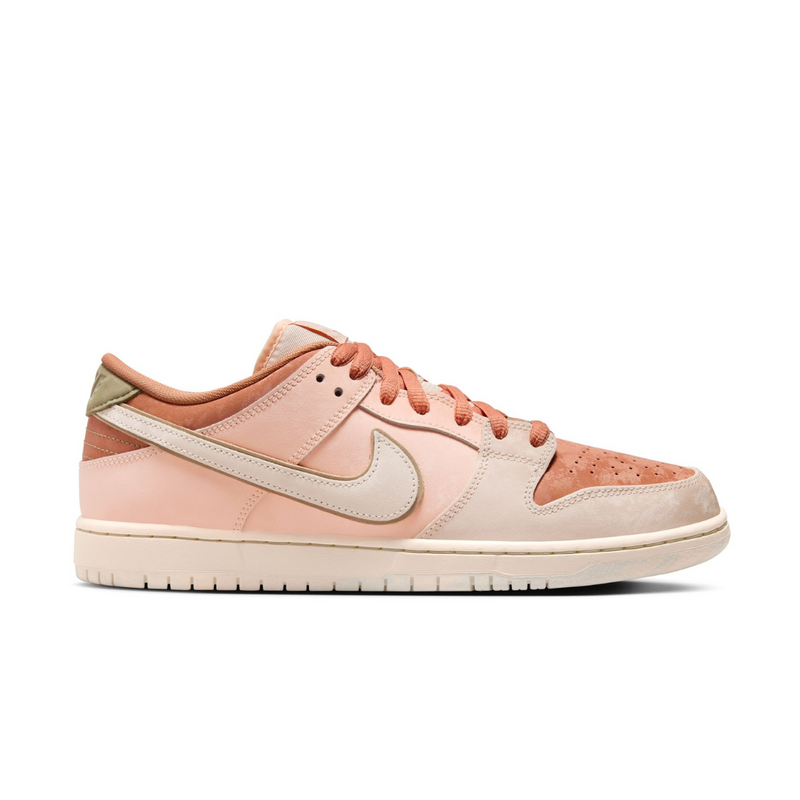 Nike SB Dunk Low Pro Premium Amber Brown/Guava Ice-Crimson Tint-Hemp