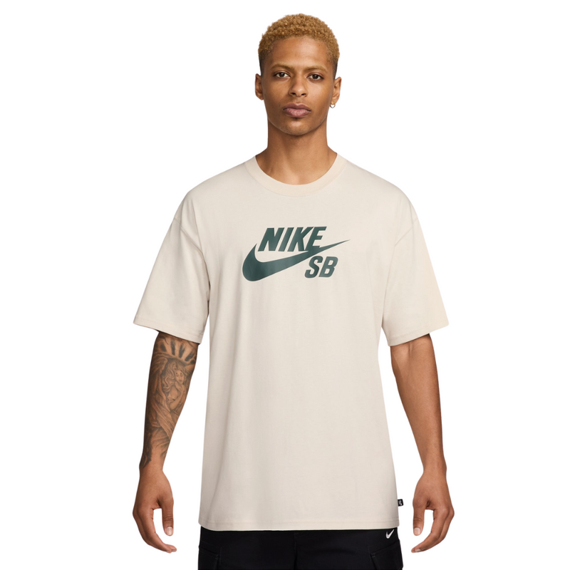 Nike SB Men's Logo Skate T-Shirt - LT OREWOOD BRN